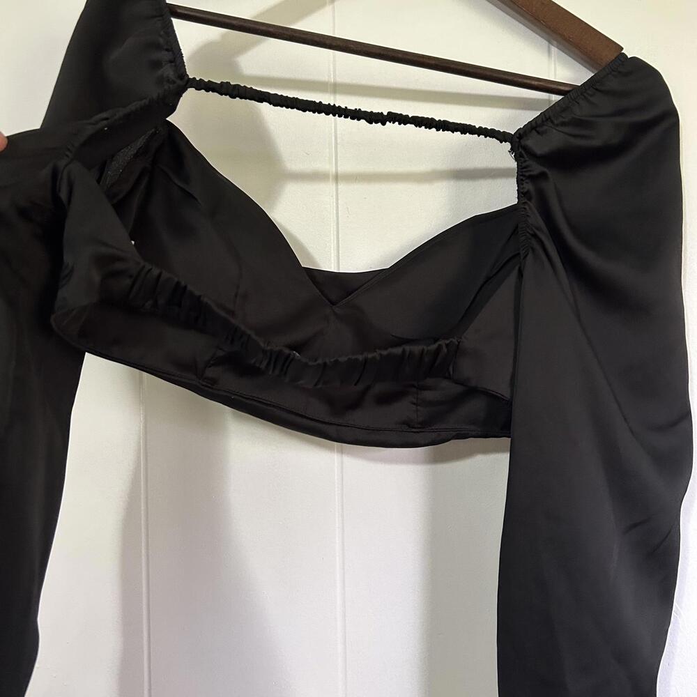 Papermoon Black Satin Long Sleeve Backless Crop Top Women's Large - Picture 3 of 4